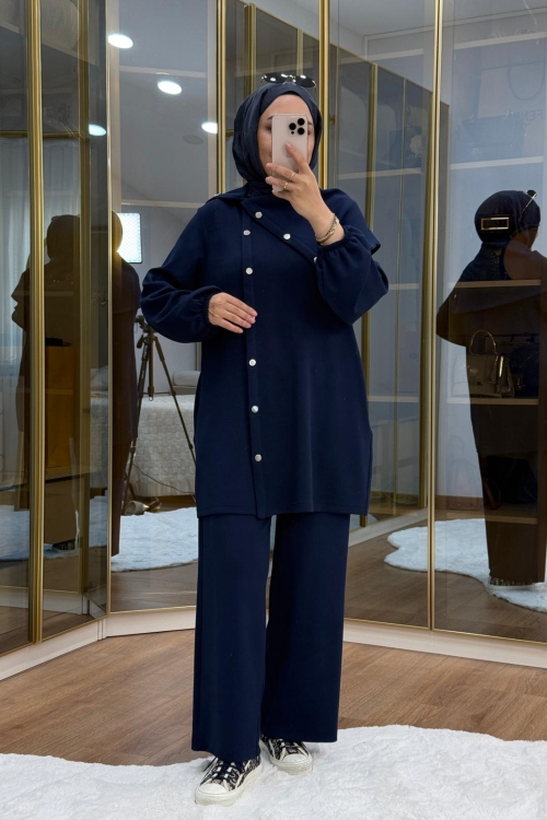 Asimetrik  Metal Düğme Detaylı Takım Lacivert